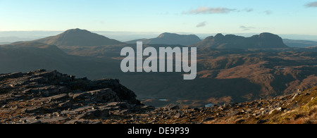 Canisp, Cul Mor e Suilven dal Spidean Coinich cima Quinag, Sutherland, Scotland, Regno Unito. Foto Stock