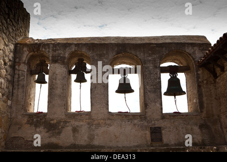 Una vista della missione di San Juan Capistrano in San Juan Capistrano, California Foto Stock