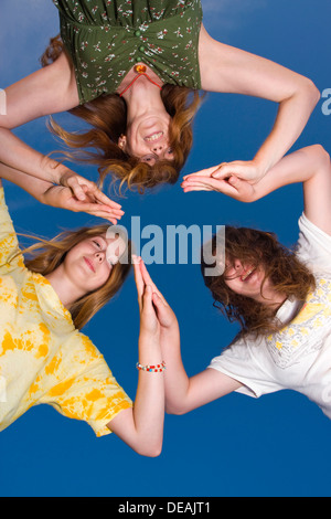 Trio, madre, 41 anni, con due figlie di 17 e 14 anni Foto Stock