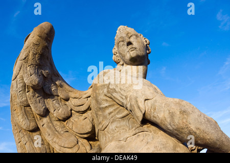 Statua di un angelo, cimitero barocca, monumento nazionale, Strilky, Kromeriz distretto, Zlin regione Moravia Repubblica Ceca Foto Stock