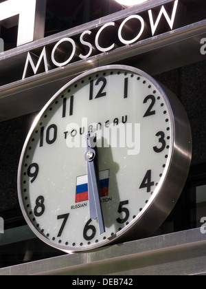 Tourneau Luxury Watch Retailer al 12 East 57th Street a NYC, USA 2013 Foto Stock