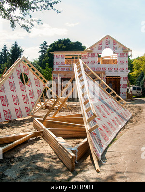Il nuovo telaio di casa con umidità coperchio carta Foto Stock