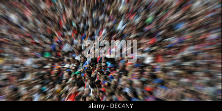 Al pubblico presente sugli spalti, effetto di zoom, Basilea, il Cantone di Basilea Città, Svizzera Foto Stock