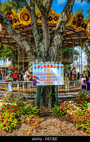 Il golden giostra presso il Parco a tema Legoland Florida Foto Stock