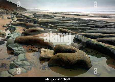 OREGON - arenaria erosa sul Beverly Beach Beverly Beach State Park vicino a Newport sulla costa dell'Oregon. Foto Stock