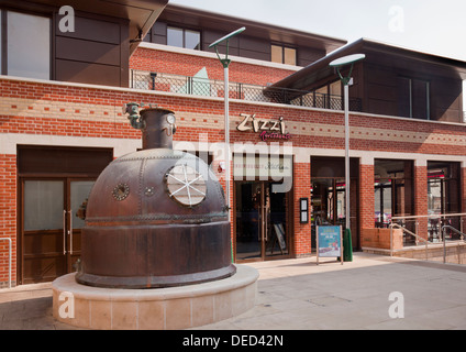 Zizzi Ristorante, Brewery Square, Dorchester, Dorset, Inghilterra, Regno Unito Foto Stock