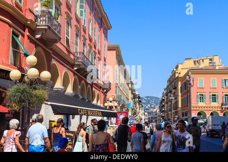 Place Massena, Nice, Alpes-Maritimes, Provenza, Cote d'Azur, Costa Azzurra, Francia, Europa Foto Stock