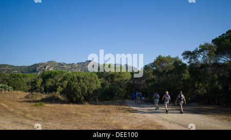 Orosei, Italia, gli escursionisti nel parco naturale di Biderosa Foto Stock