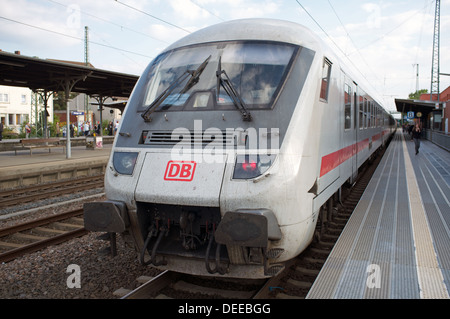 Intercity treno passeggeri Solingen in Germania Foto Stock