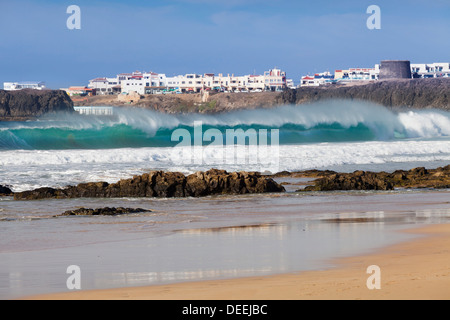 Vista dalla Playa del Castillo a El Cotillo, Fuerteventura, Isole Canarie, Spagna, Atlantico, Europa Foto Stock