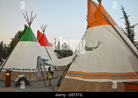 Teepees al tramonto Foto Stock