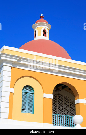 Istituto culturale nella vecchia San Juan, Puerto Rico, West Indies, dei Caraibi e America centrale Foto Stock