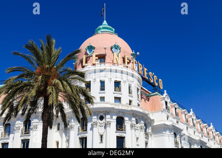 L'Hotel Negresco, Promenade des Anglais, Nizza, Alpes Maritimes, Provenza, Cote d'Azur, Costa Azzurra, Francia, Europa Foto Stock