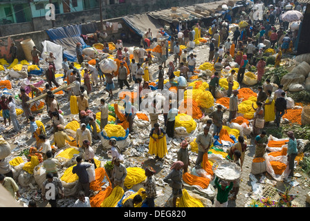 Armenia Ghat flower market, Kolkata (Calcutta), West Bengal, India, Asia Foto Stock