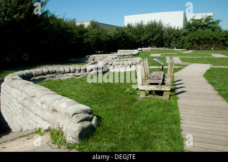 Restaurata originale British trincea, Yorkshire trincea e piroga sito archeologico, Ypres salienti, Belgio Foto Stock