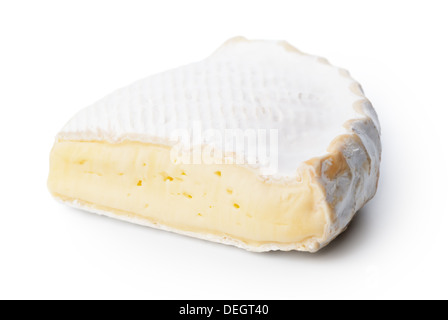 Fetta di formaggio brie su sfondo bianco. Isolato Foto Stock