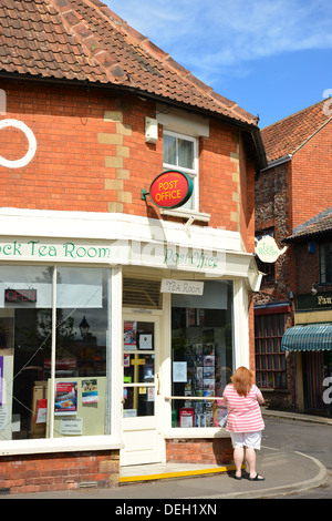 Quantock sala da tè e Post Office, Castle Street, Nether Stowey, Somerset, Inghilterra, Regno Unito Foto Stock