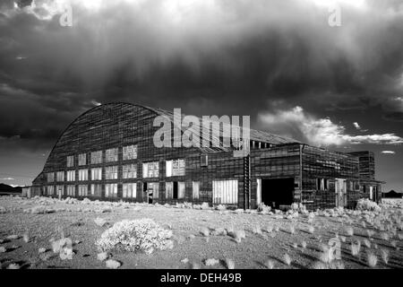 Foto ad infrarossi di Tonopah Airport hangar Nevada Foto Stock