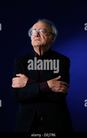 Alfred Brendel KBE, pianista austriaco, poeta, artista e autore, frequentando la Edinburgh International Book Festival 2013 Foto Stock