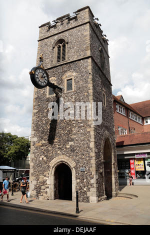 Il campanile della chiesa di San Giorgio Martire in Canterbury in Canterbury Kent, Regno Unito. Foto Stock