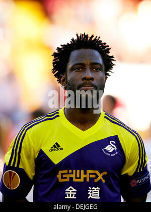 Valencia, Spagna. Xix Sep, 2013. Avanti Wilfried ossuto di Swansea City si affaccia su durante l'Europa League tra Valencia e Swansea City dal Mestalla stadio. Credito: Azione Sport Plus/Alamy Live News Foto Stock