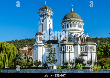 Cattedrale Ortodossa di Sighisoara. Situato sulla riva settentrionale del Tarnava Mare, dedicata alla Santa Trinità Foto Stock