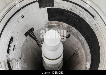Vista aerea del missile Minuteman nel tubo di lancio Foto Stock