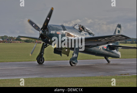 Grumman F8F Bearcat rullaggio dopo lo sbarco Foto Stock