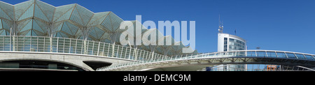 Gare do Oriente stazione ferroviaria dall'architetto Santiago Calatrava, Lisbona, Portogallo, Europa Foto Stock