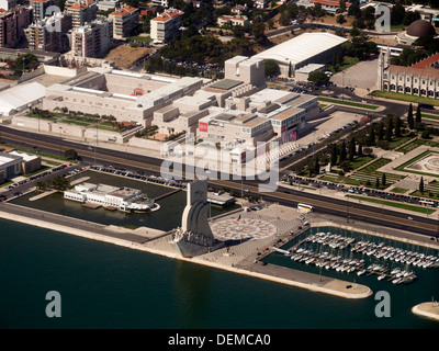 Centro Cultural de Belém e Padrão dos Descobrimentos in Belém, Lisbona, Portogallo Foto Stock