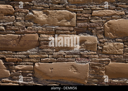 Dettaglio in muratura al Pueblo Bonito nel Chaco Culture National Historical Park, New Mexico. Foto Stock