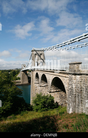 Thomas Telford Menai Bridge Isola di Anglesey nel Galles REGNO UNITO Foto Stock