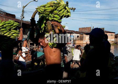 carry di banana Foto stock - Alamy
