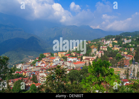 La sapa città da Ham Rong Mountain, Vietnam, in Asia. Foto Stock