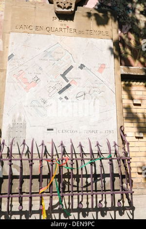 Vecchio muro mappa del Quartier du Temple nel Marais, Parigi, Francia Foto Stock