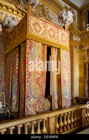 Re della Chambre e letto a Chateau de Versailles, Francia Foto Stock