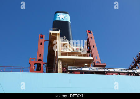 Copenhagen, Danimarca, Sett. 23rd. Maersk Line del triplice-e maestosa nave Maersk arrivati a Langelinie a Copenaghen la scorsa notte per una settimana di presentazione e il nome dando cerimonia. Il Mercoledì la Sua Altezza Reale la Principessa nomi del mondo la più grande nave.Questo segna l'apertura del recipiente e l'esposizione a Langelinie, e il pubblico è offerto un tour sul contenitore di spedizione. Oltre 42.000 persone hanno già prenotato il biglietto a bordo della nave, 400m lungo e 59m di larghezza. Il Majestic Maersk è il secondo di Maersk's 20 ordinati Triple-e navi. Credito: Niels Quist / Alamy Live News Foto Stock