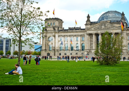 Il Parlamento tedesco Reichstag a Berlino Germania Foto Stock