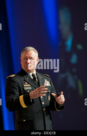 Gen. Frank J. erba, capo della Guardia Nazionale Bureau, indirizzi un pubblico durante l'Air Force Association dell'aria e dello spazio Foto Stock