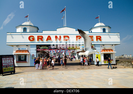 Grand Pier, Weston-Super-Mare, Somerset, Inghilterra. Foto Stock