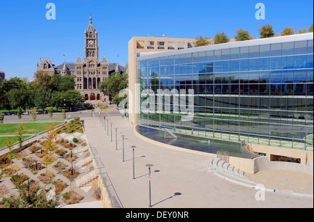 Biblioteca pubblica e la città e la contea di edificio, Salt Lake City, Utah, Stati Uniti d'America Foto Stock