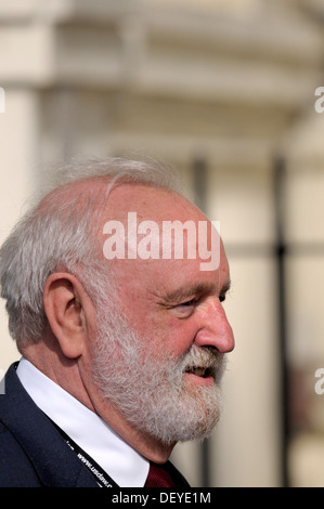 Labour Party Conference, Brighton, Inghilterra. 24/09/2013. Frank Dobson MP Foto Stock