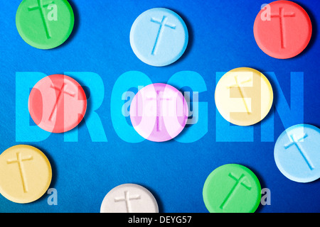 Le pillole con la croce e il tratto di droghe, designer drugs, Pillen mit Kreuz und Schriftzug Drogen, Designerdrogen Foto Stock