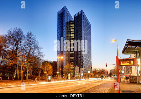 Torri di ballo edificio per uffici in Reeperbahn in St. Pauli, Amburgo Foto Stock