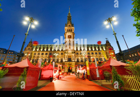 Mercato cinese in piazza Rathausmarkt per 'ora della Cina 2012', Amburgo Foto Stock