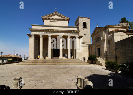 Basilica del Santo e di San Francesco Chiesa di San Marino, costa adriatica, Italia, Europa Foto Stock