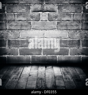 Assi di legno e muro di mattoni Foto Stock