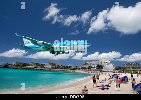 In aereo Boeing 747, KLM, sbarco direttamente sulla spiaggia, San Maarten, Sint Maarten, dei Caraibi Foto Stock