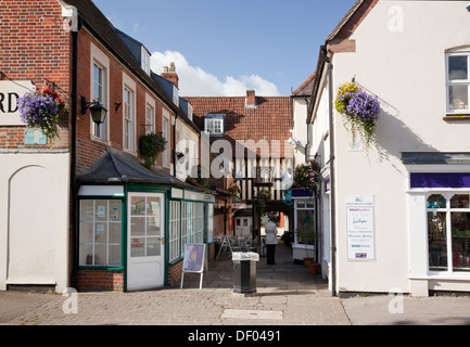 Old Swan Yard, Devizes, Wiltshire, Inghilterra, Regno Unito Foto Stock