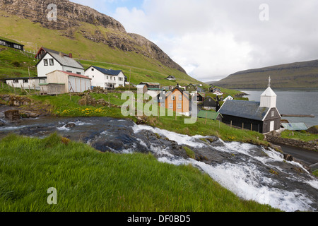 Le piccole comunità di Bour sull isola Vágar, Isole Faerøer, Danimarca Foto Stock